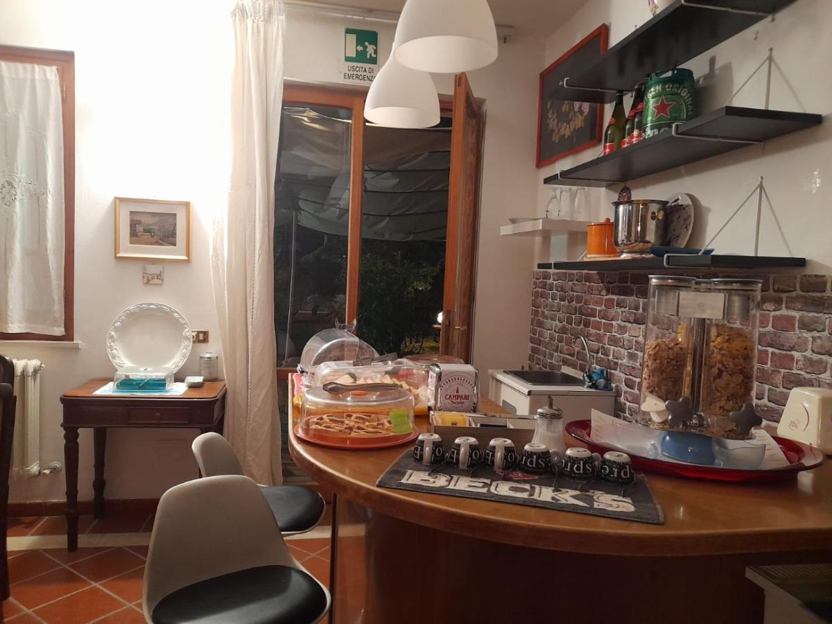 Bed&Breakfast Giardino Agritourist Controguerra Eksteriør billede