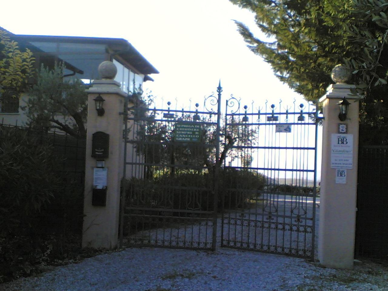 Bed&Breakfast Giardino Agritourist Controguerra Eksteriør billede