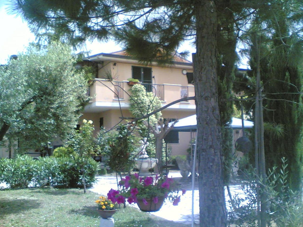 Bed&Breakfast Giardino Agritourist Controguerra Eksteriør billede